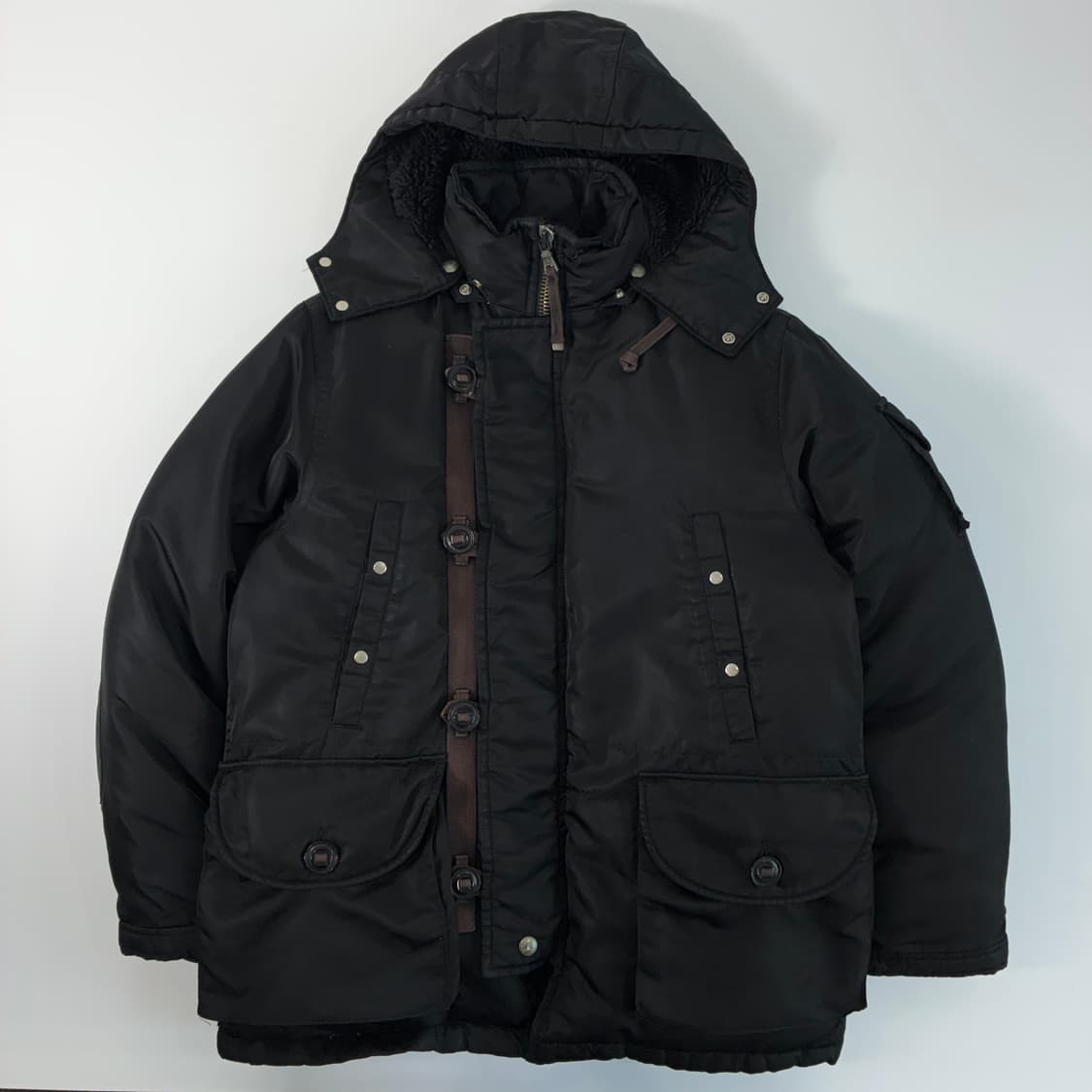 Polo jeans 폴로 진스 컴퍼니 블랙 나일론 헤비 아크틱 다운 자켓 상품이미지2