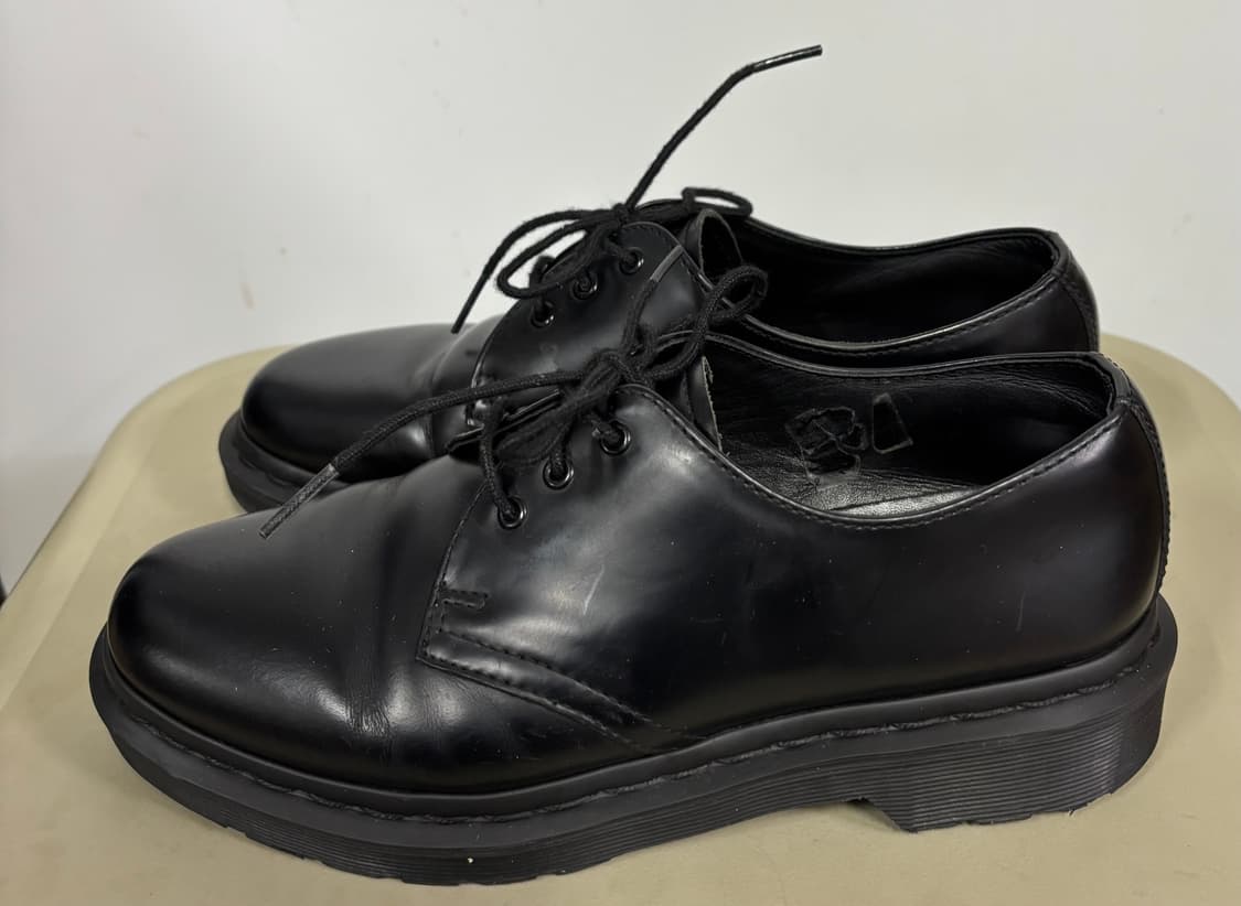 닥터마틴 1461 3홀 모노블랙 상품이미지2