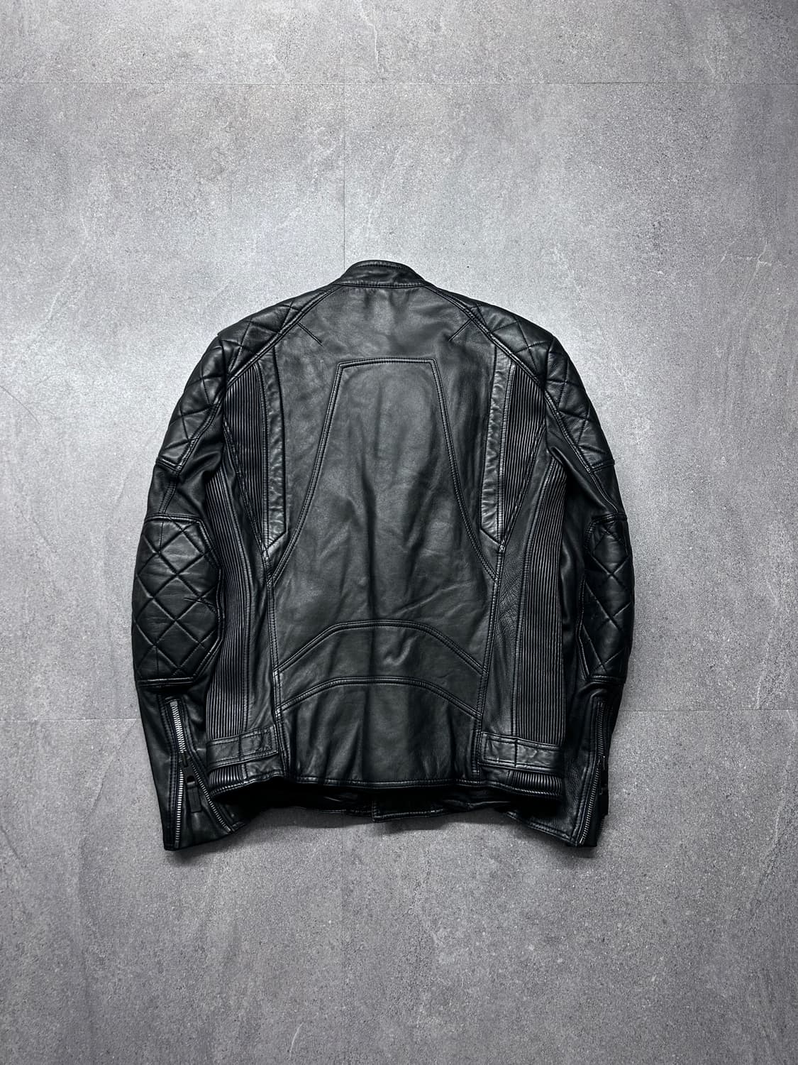 타임 옴므 퀼티드 판넬 사선 램스킨 자켓 상품이미지6