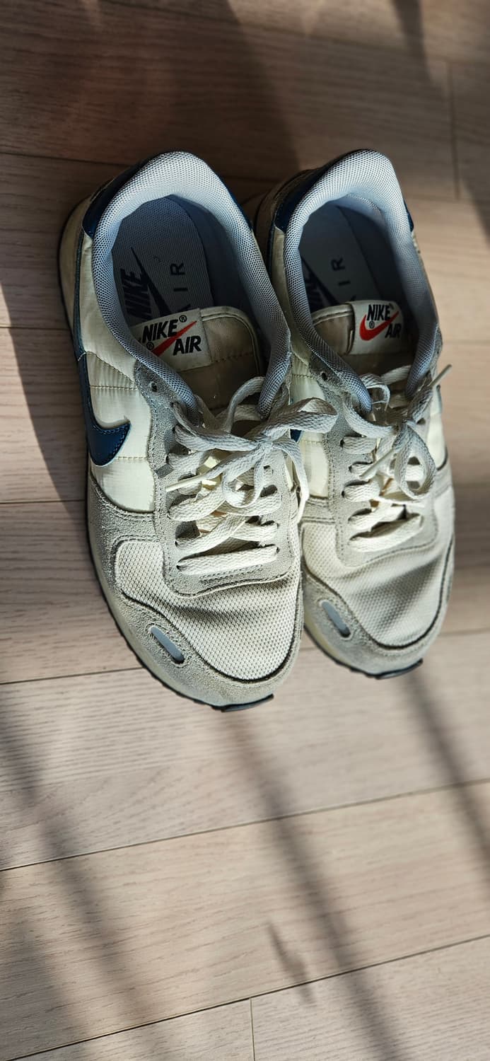 나이키 볼텍스 울프그레이  상품이미지3