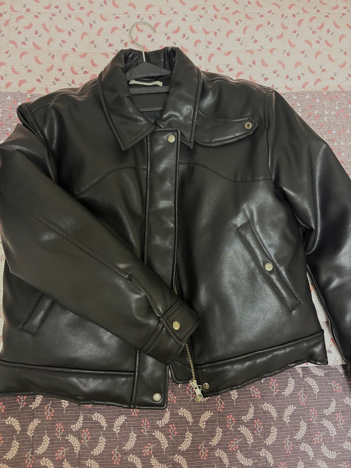 문선_비건 레더 구스다운 블루종(블랙) 상품이미지3