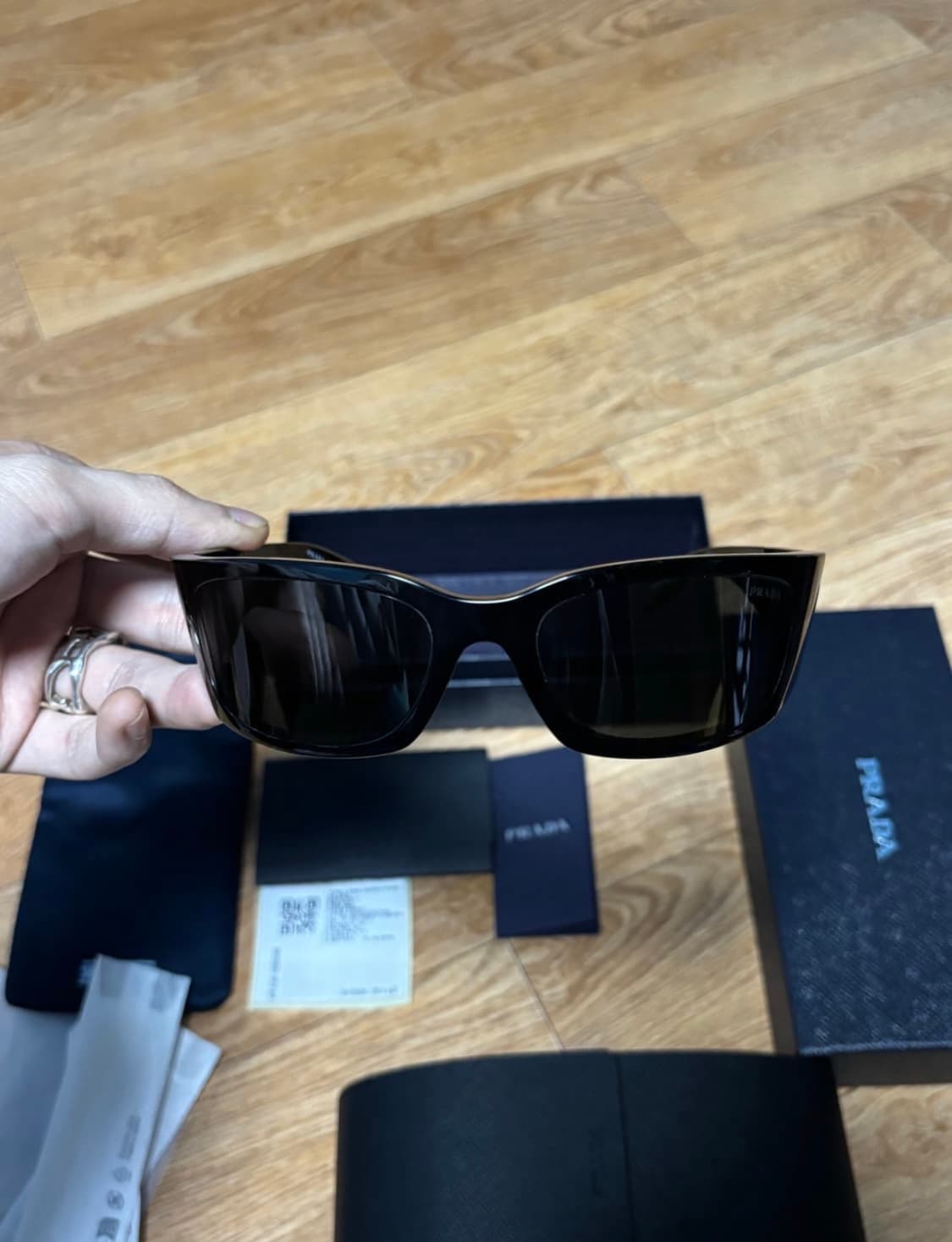 프라다 칸예 선글라스  상품이미지4