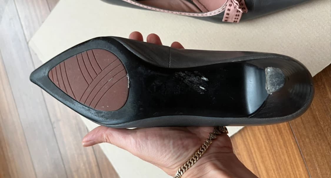 Vane Italiana 레더 펌프스 힐 상품이미지8