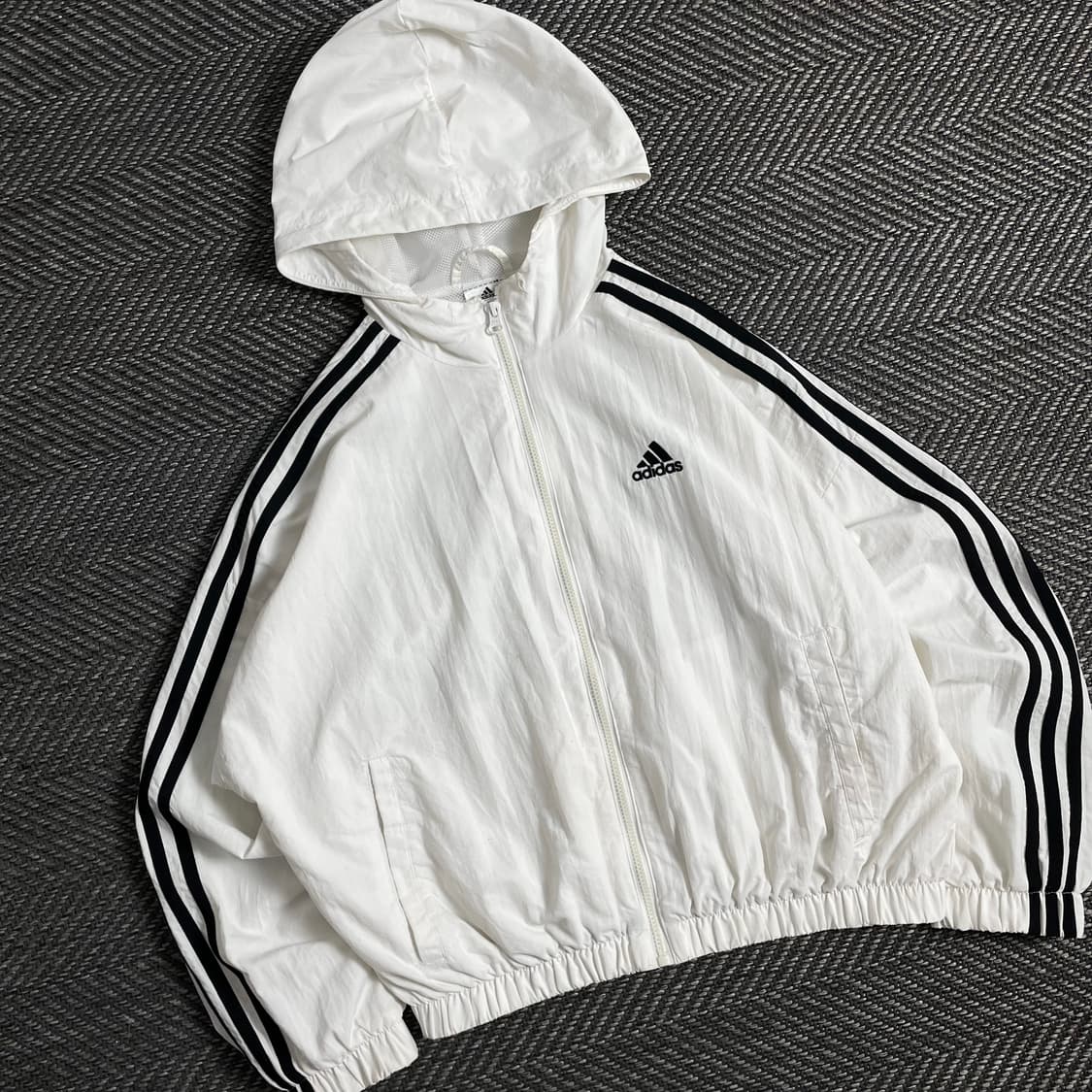 아디다스 신형 크롭 나일론 우븐 트랙 바람막이 y 3073 상품이미지1
