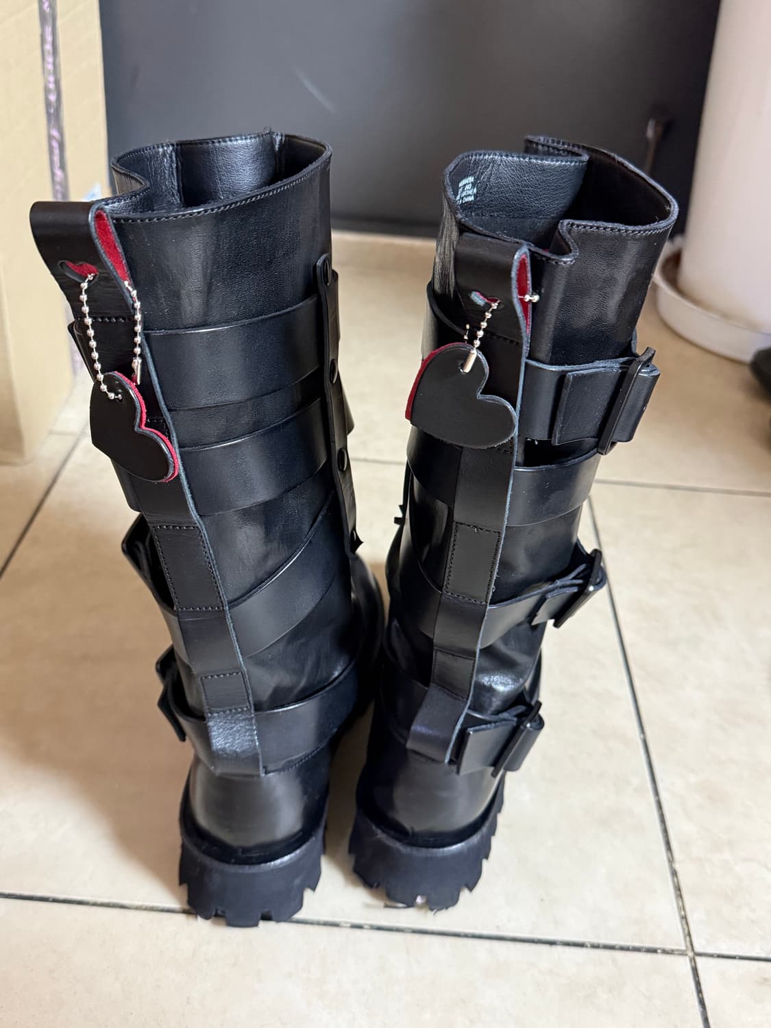 nayawashi x yase 벨티드 홀스하이드 부츠 블랙 240 상품이미지3