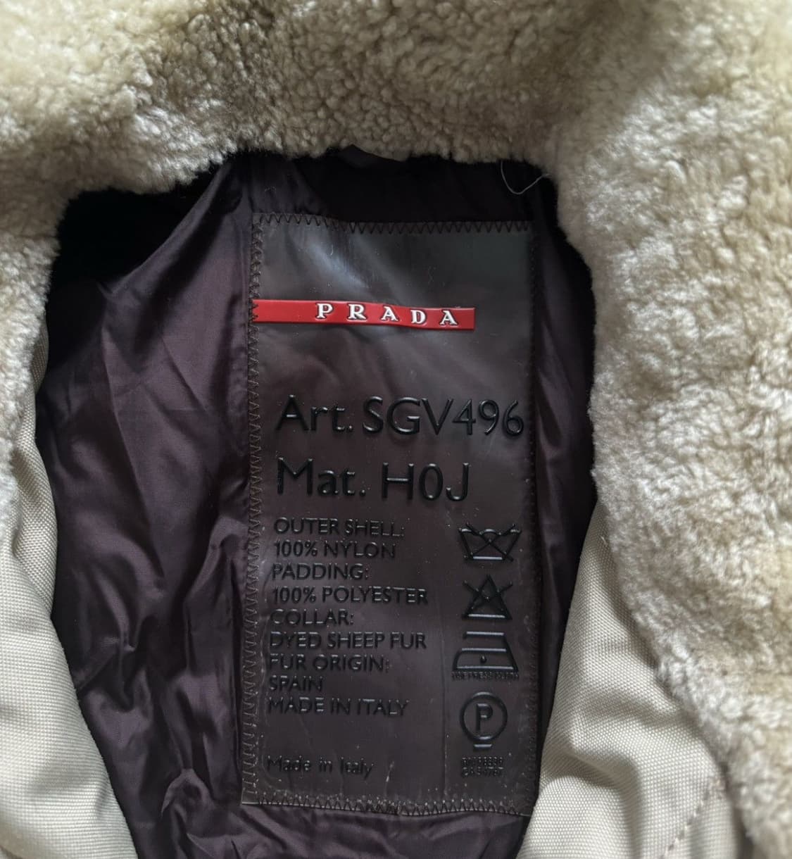 스포츠 프라다 나일론 퍼 카라 코트 상품이미지3