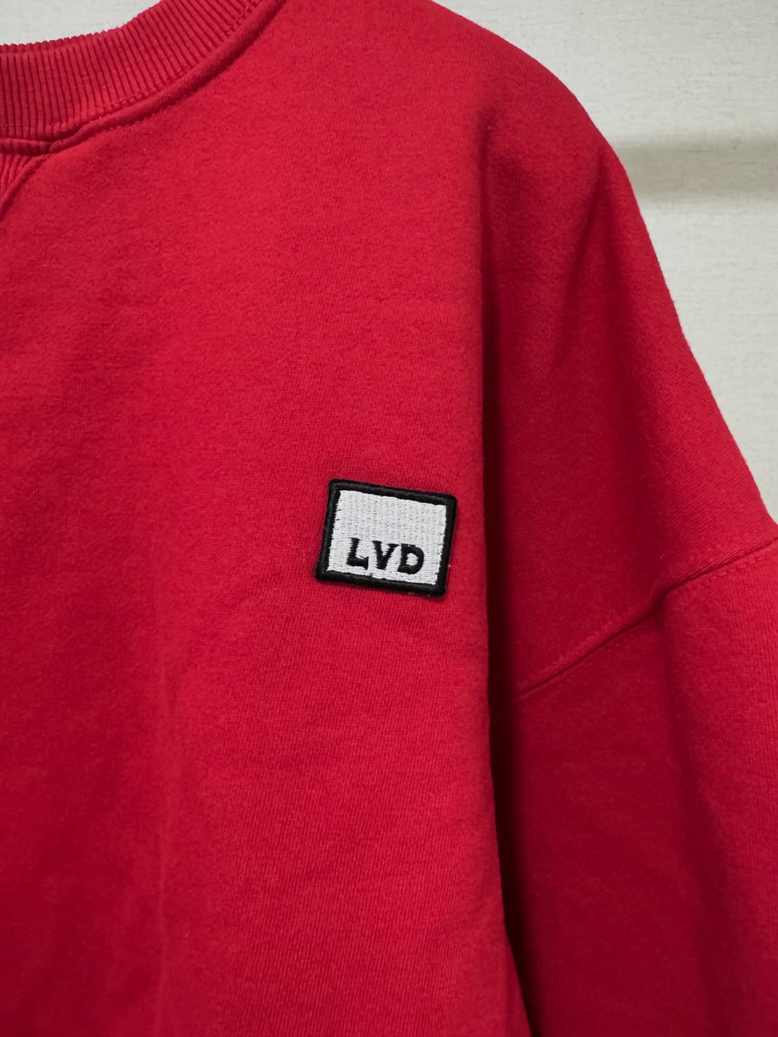 우영미 리비드 마켓 스퀘어 맨투맨 상품이미지3