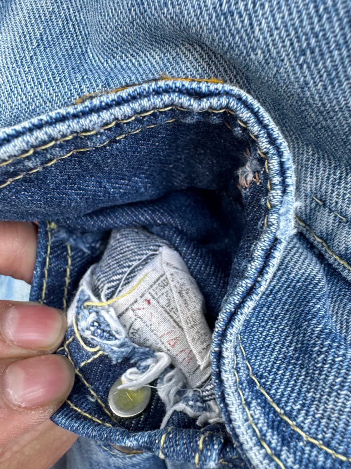 70s lee 빈티지 하드페이딩 101-j 워싱 데님 트러커 자켓 상품이미지6