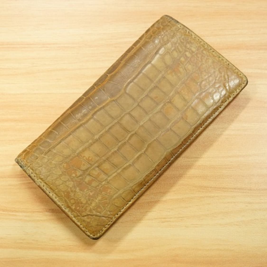 루이비통 니로티카스 (사하라 나일 악어) 가죽 장지갑 상품이미지1