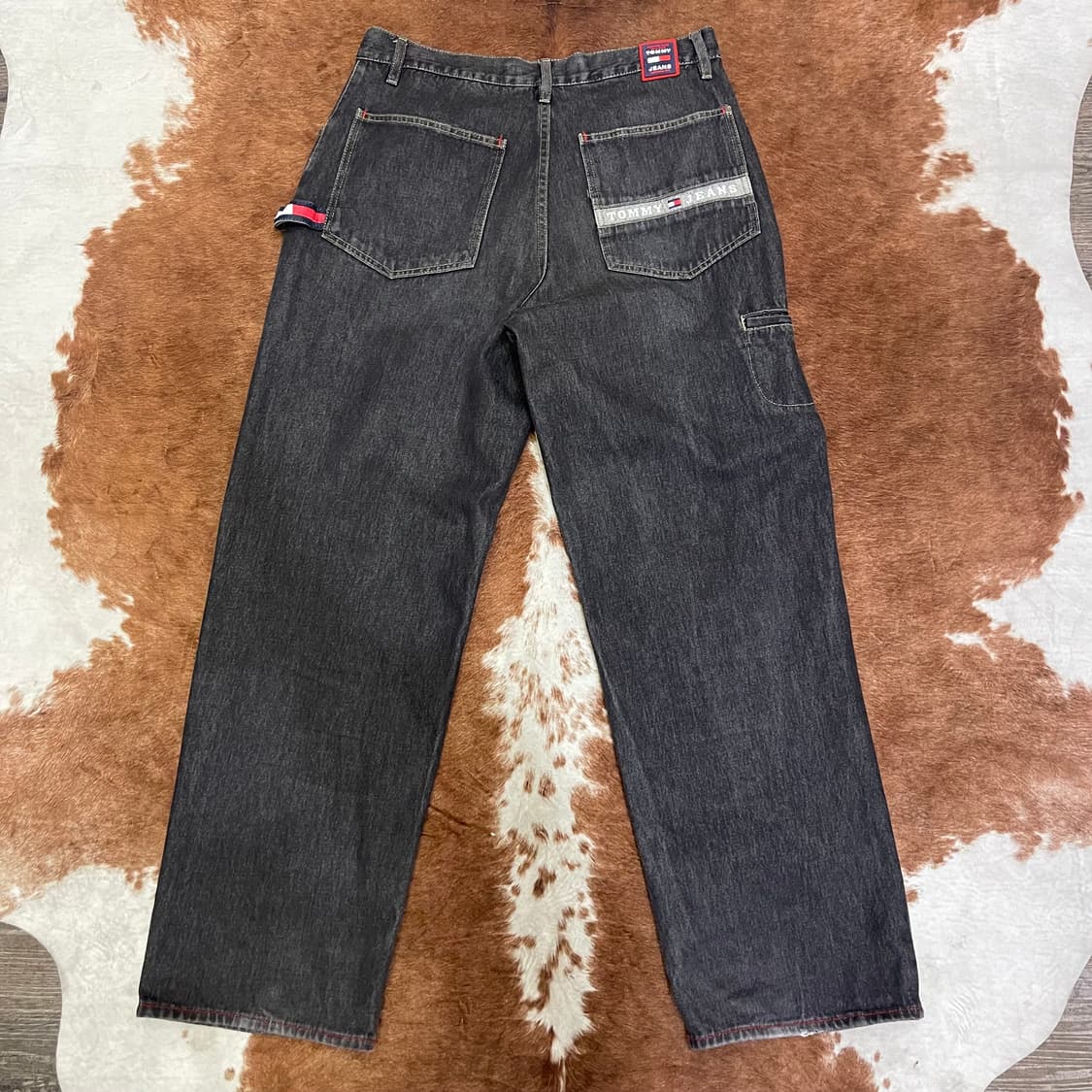 TOMMY JEANS 카펜터 팬츠 상품이미지1