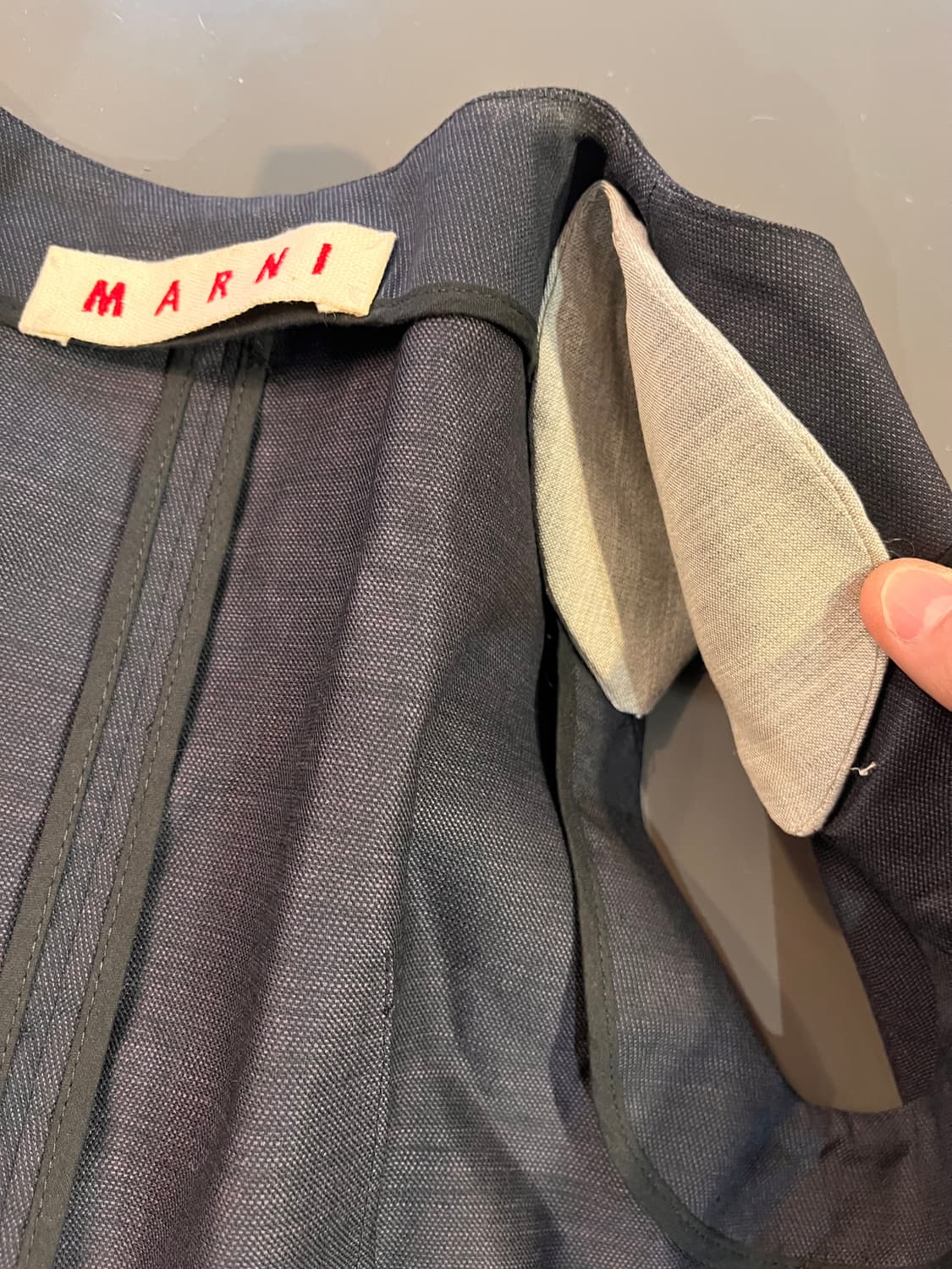 마르니 트로피컬 울 패널 슬리브리스 탑 (이탈리아제) 상품이미지7