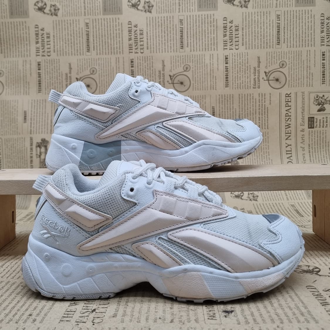 리복 인터벌96 여성운동화225 상품이미지1