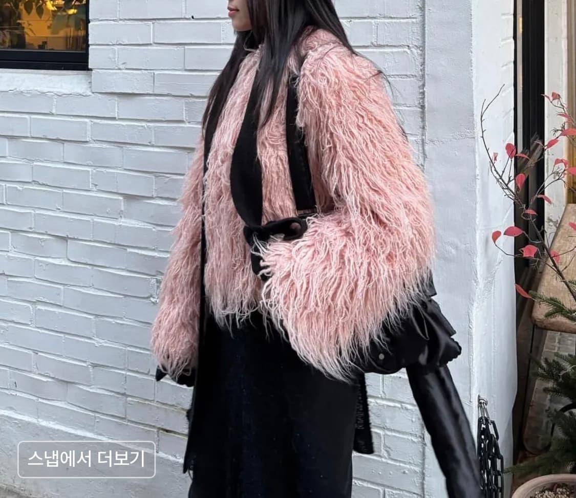 스키즘인듀싱 크롭 스파이키 폭스퍼자켓 베이비핑크 페이크시어링숏점퍼헤어리믹 상품이미지4