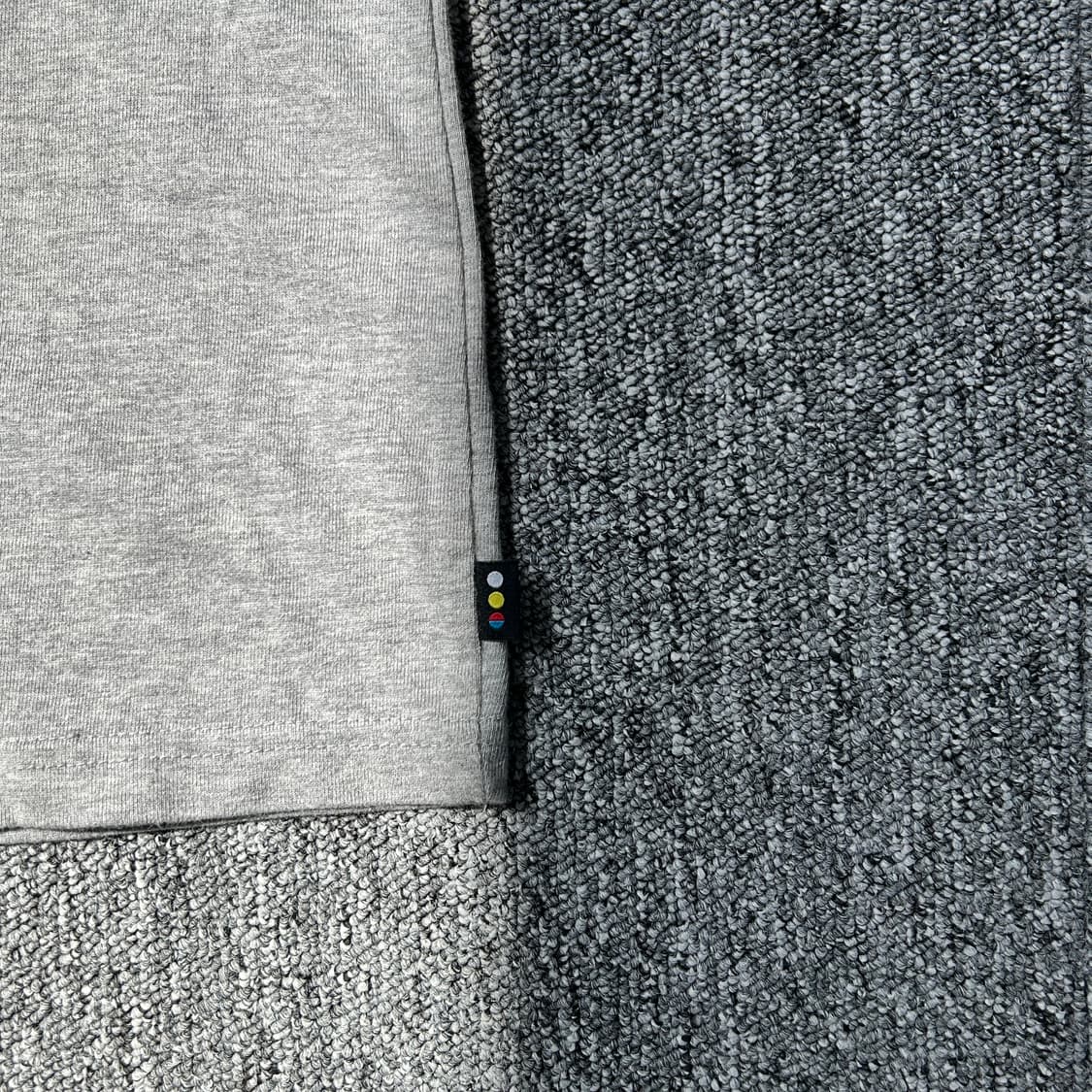 아이앱스튜디오 그레이 그린 티셔츠 상품이미지5