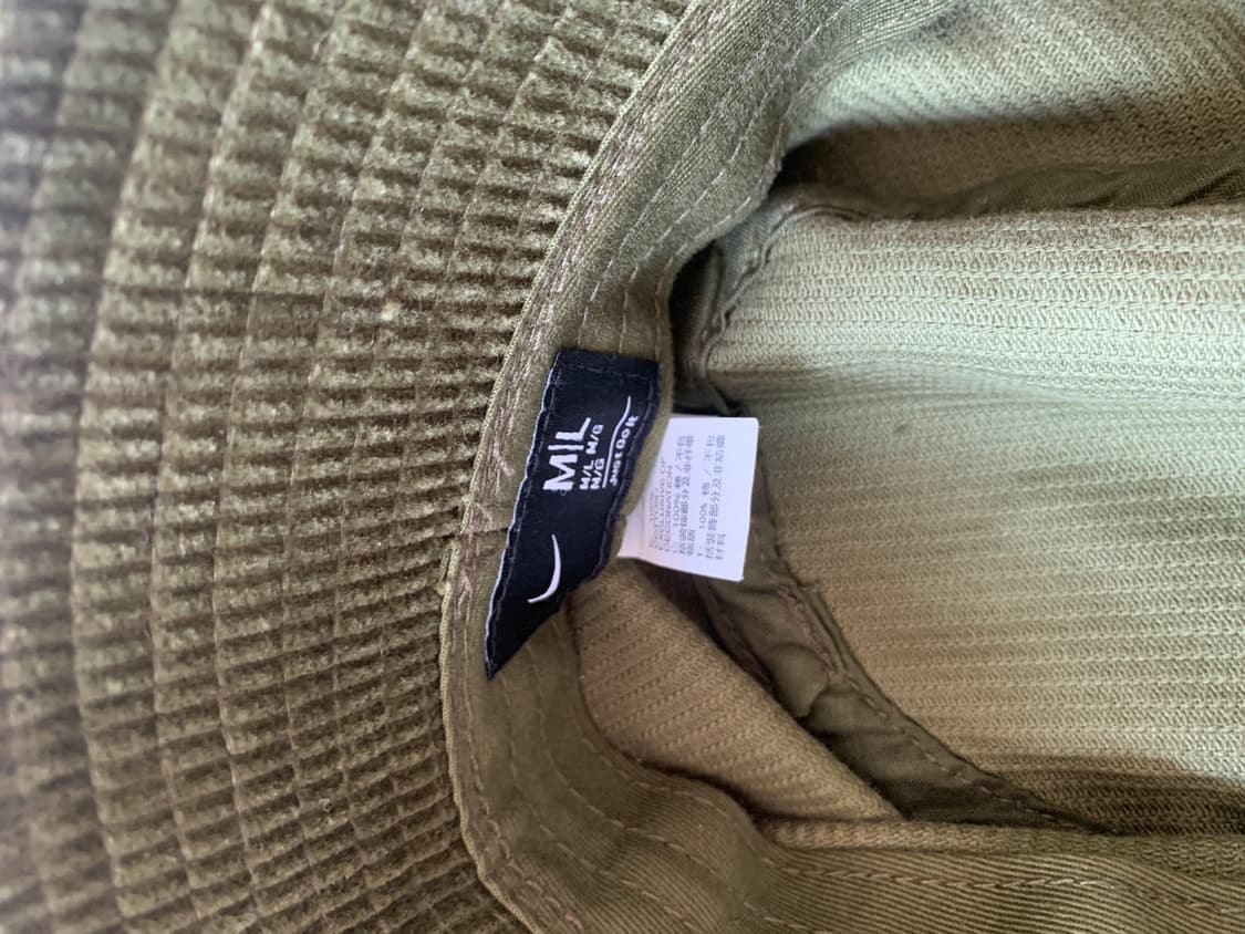 나이키 코듀로이 버킷햇 올리브와 블랙 상품이미지3