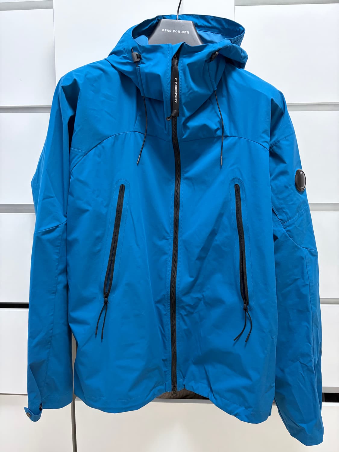 Cp컴퍼니 프로텍 바람막이 54사이즈 판매 상품이미지1