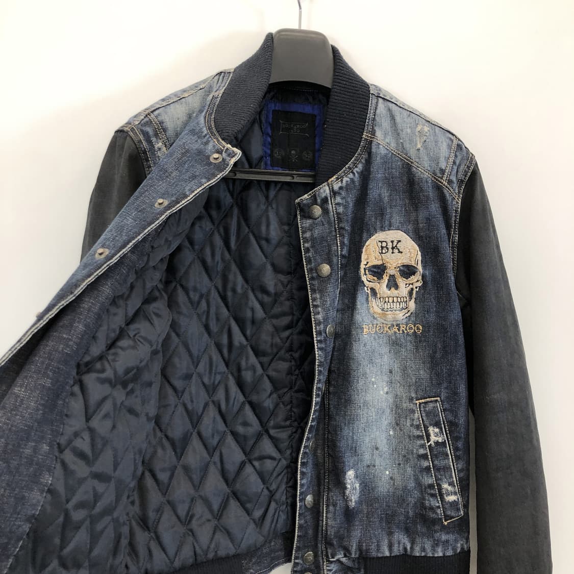 버커루 스컬 봄버 엠브로이드 바시티점퍼 L 상품이미지5