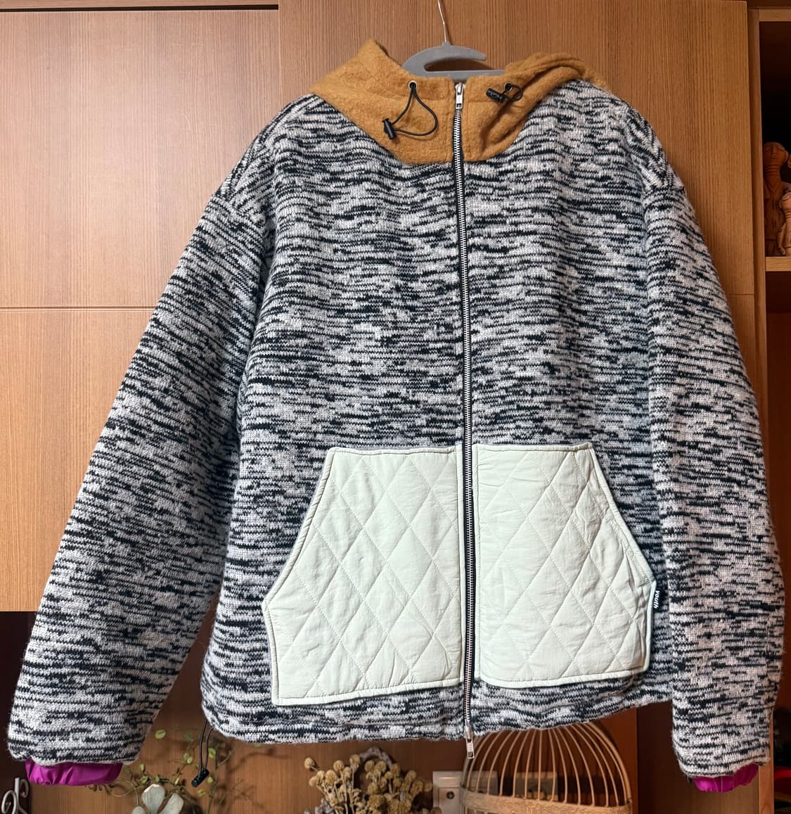 유쓰배쓰 후드점퍼 남녀공용 - 새상품 상품이미지2