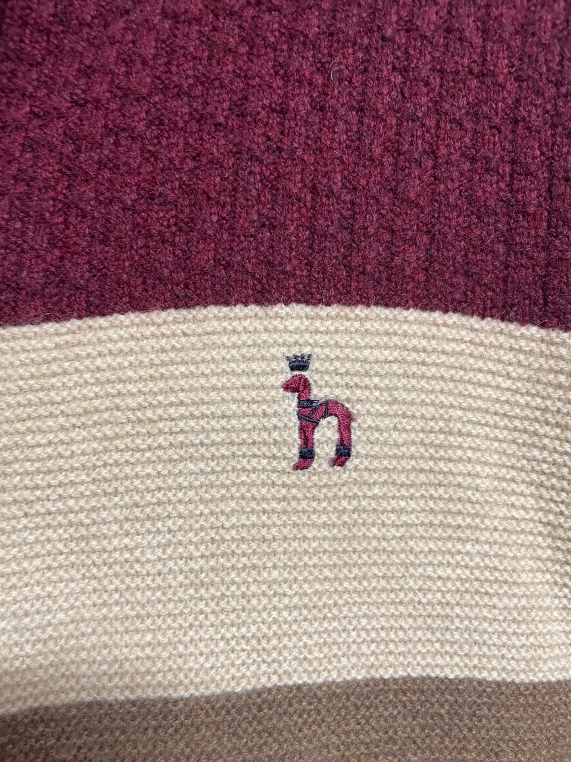 헤지스 집업 니트 상품이미지5