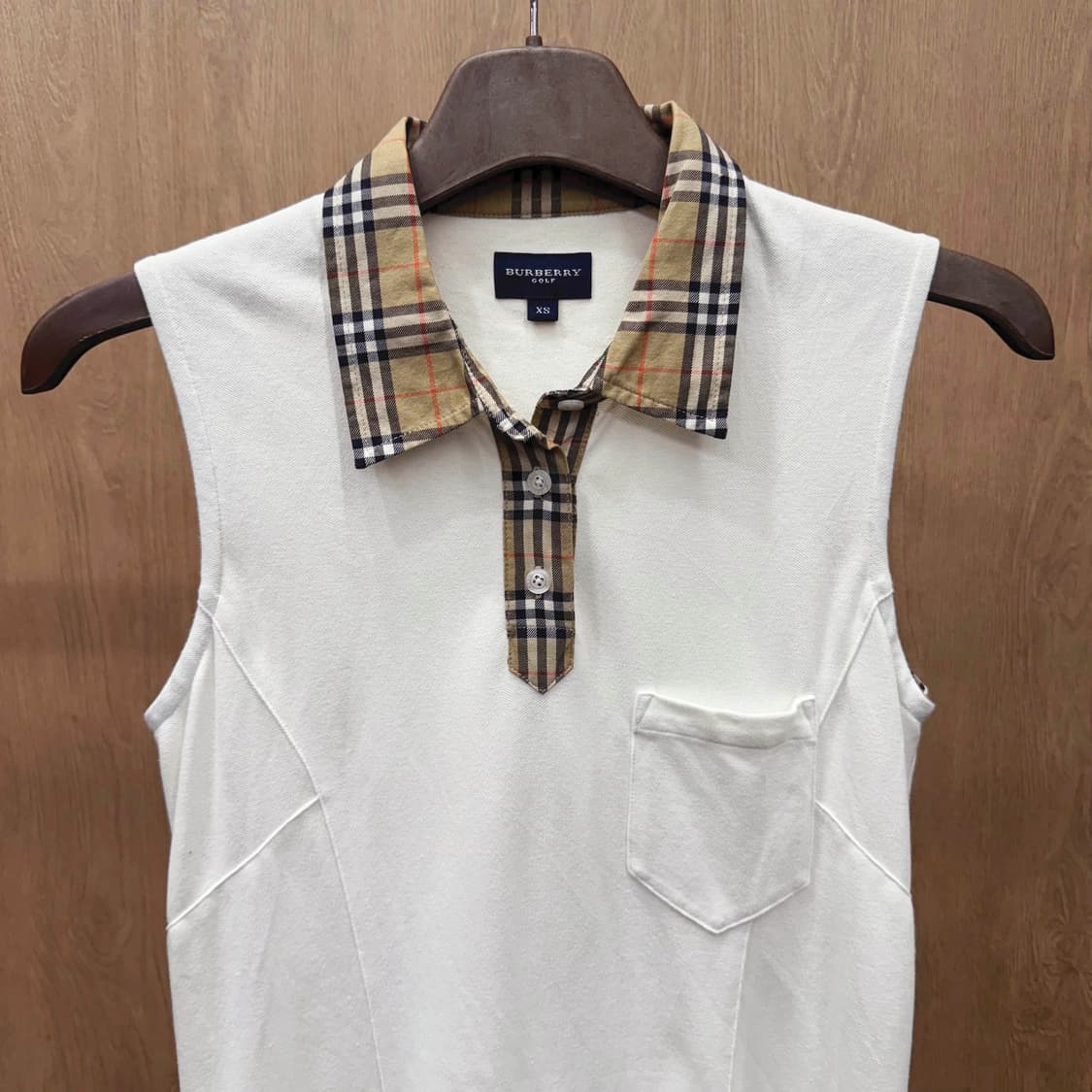 버버리 골프 체크 카라 버튼 플래킷 슬리브리스 미디 원피스 아이보리 상품이미지4