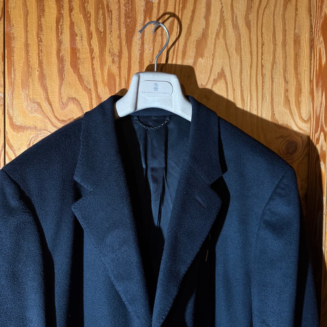 루이비통 22fw 스테이플 에디션 싱글 코트 판매 합니다. 상품이미지4