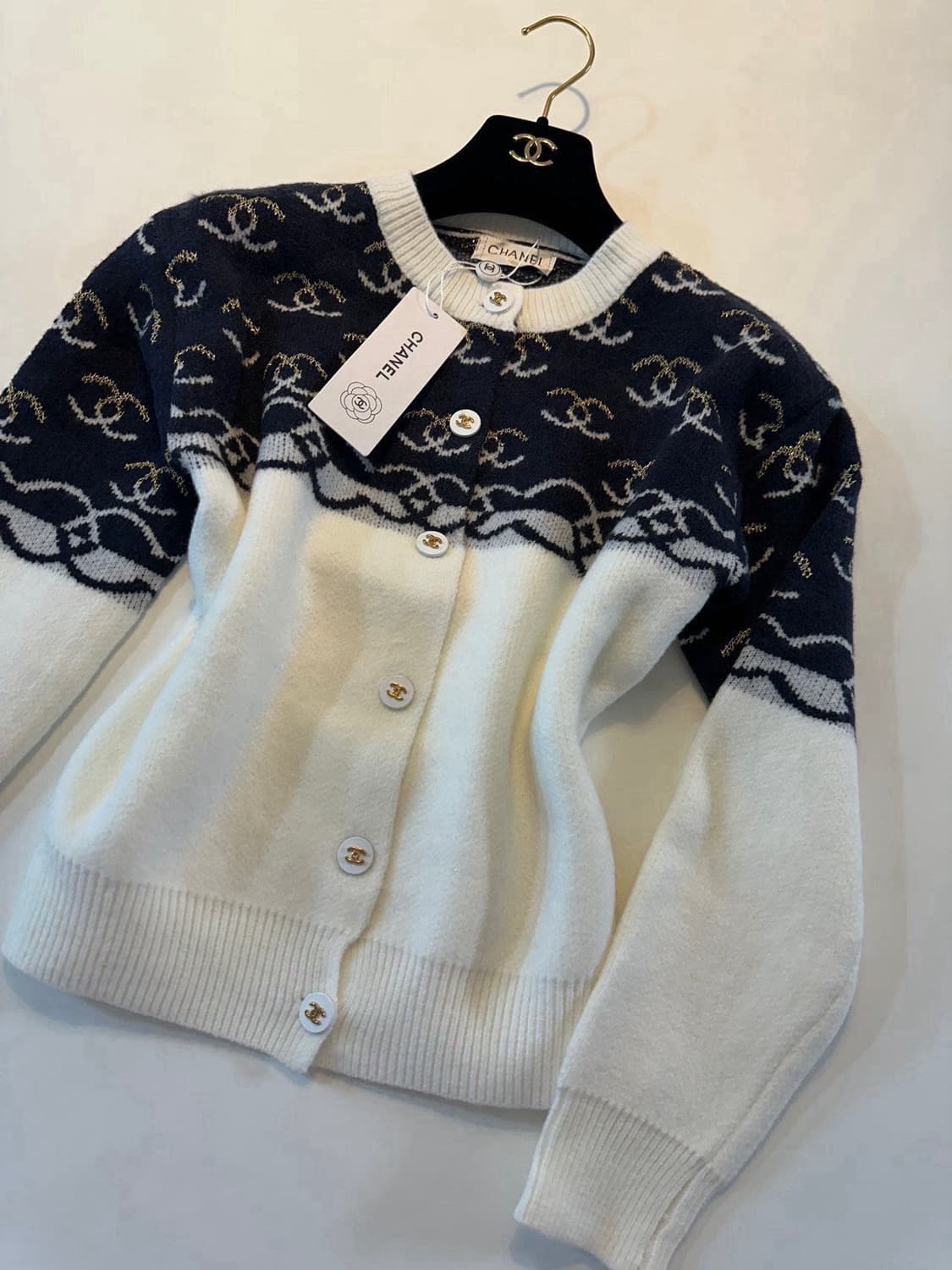 (새상품)샤넬가디건 상품이미지1