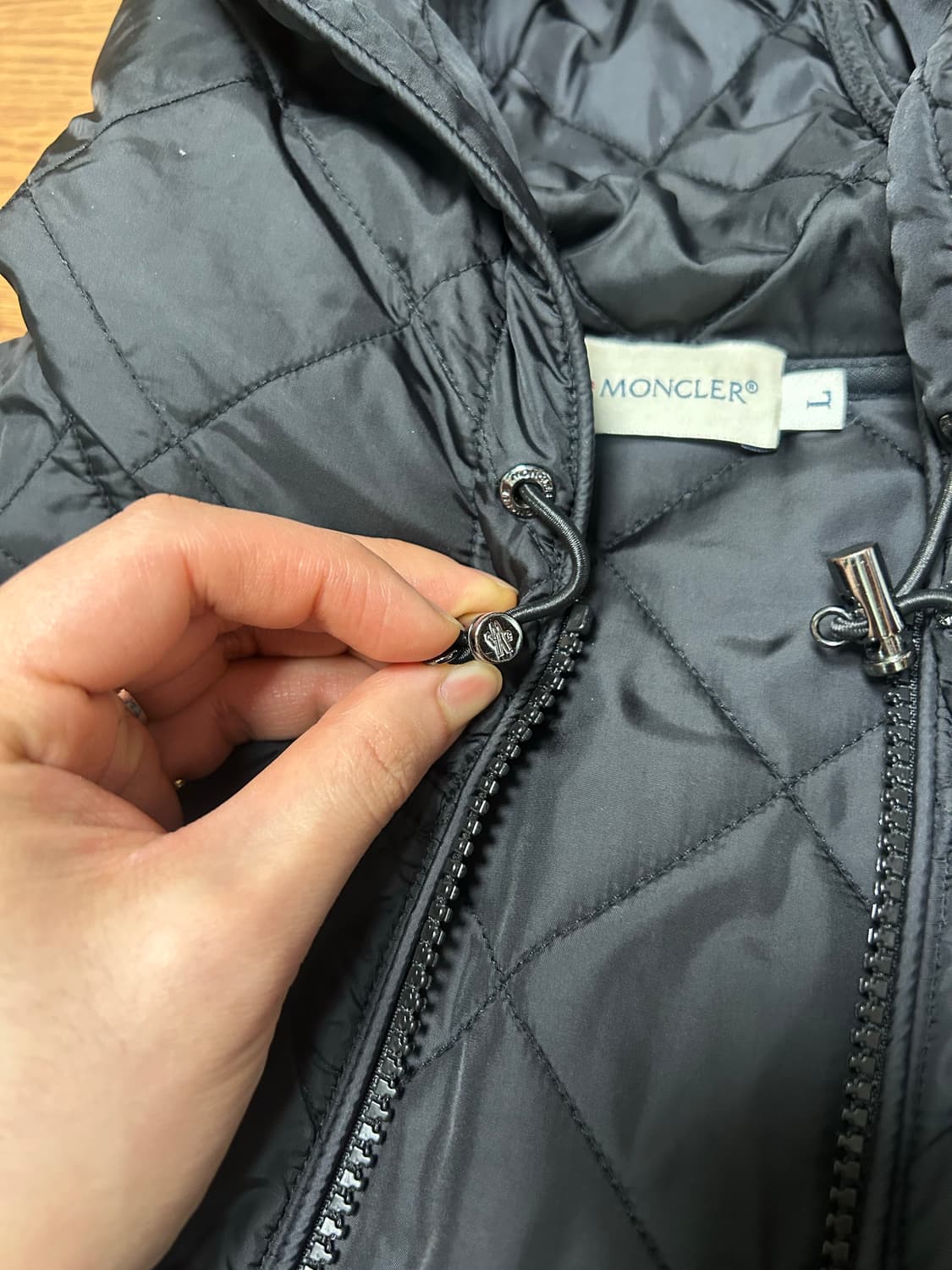 정품 몽클레어 후드 집업패딩 퀄팅자켓 상품이미지4