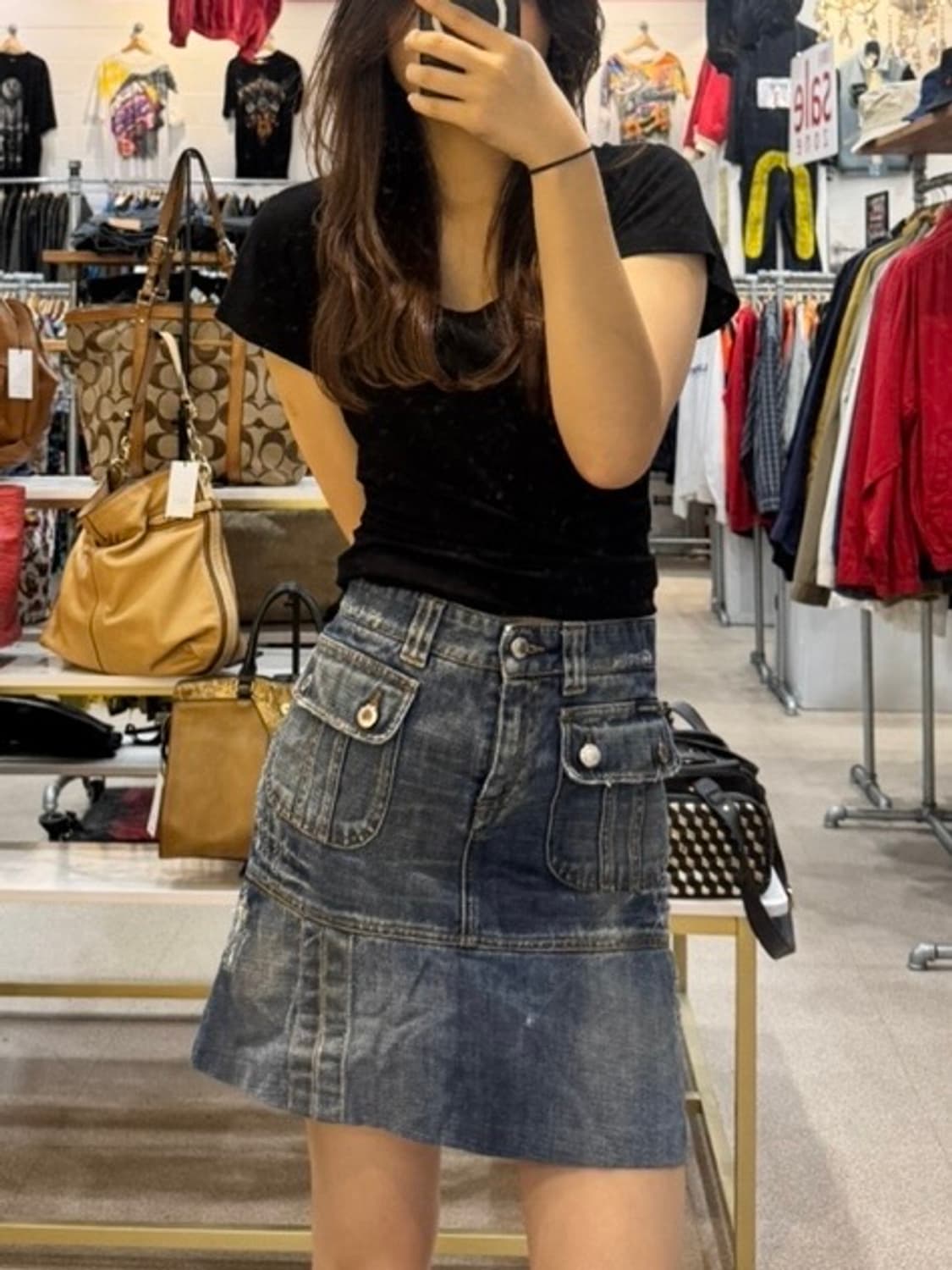 돌체 앤 가바나 젬스톤 디테일 데님 스커트 상품이미지4