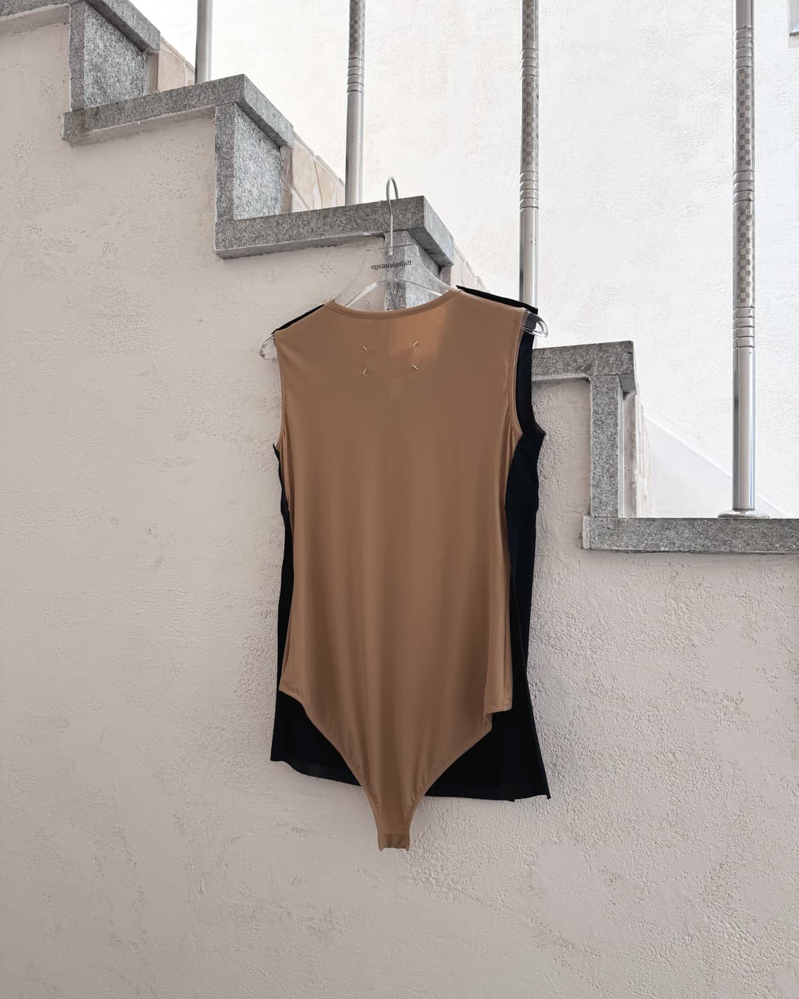메종 마틴 마르지엘라 10FW 누드 패널 슬리브리스 바디수트 상품이미지2