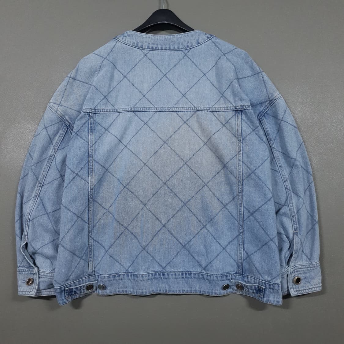 한섬 시스템 신형 21ss 퀼팅 패턴 오버핏 스티치 데님 자켓 점퍼 여성 상품이미지10