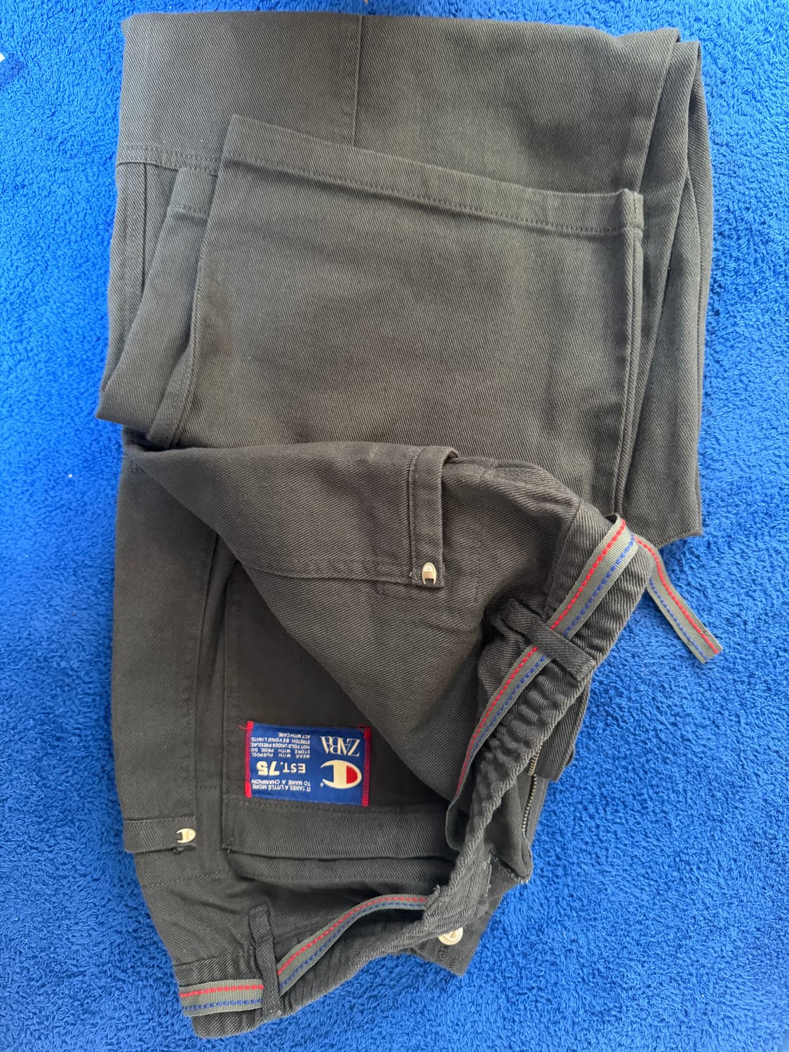 자라 x 챔피온 드로우스트링 카고 팬츠 앤트러사이트 그레이 상품이미지1