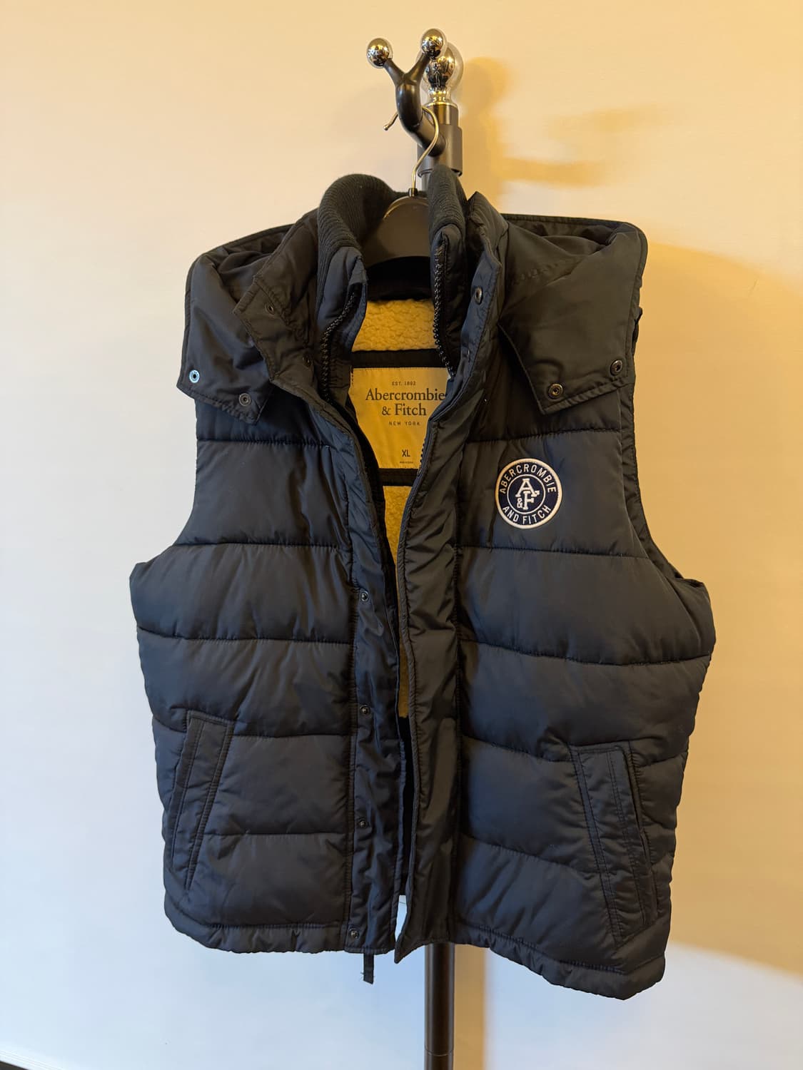 아베크롬비 자수로고 패딩조끼 상품이미지2