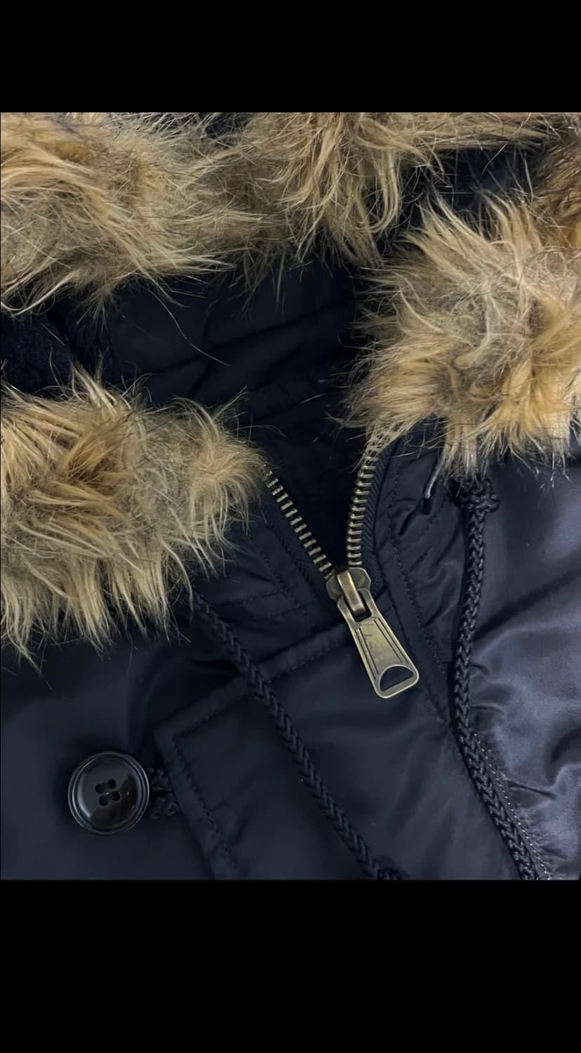 슈프림 퍼 봄버 상품이미지3