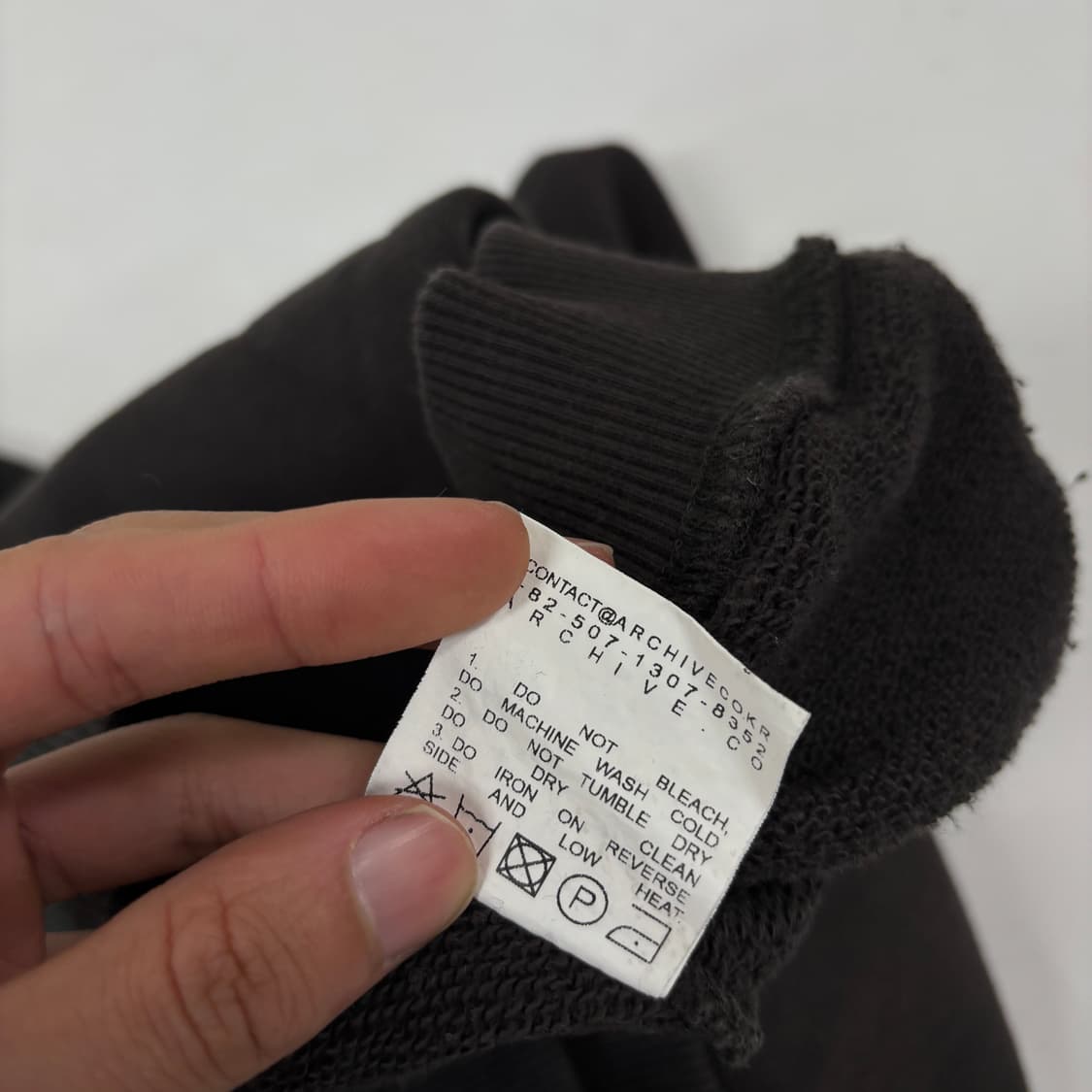 해칭룸 본피쉬 맨투맨 상품이미지6