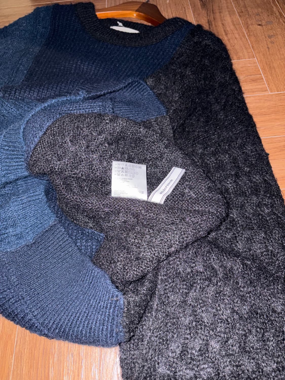 앤더슨벨 오버핏 니트 상품이미지8