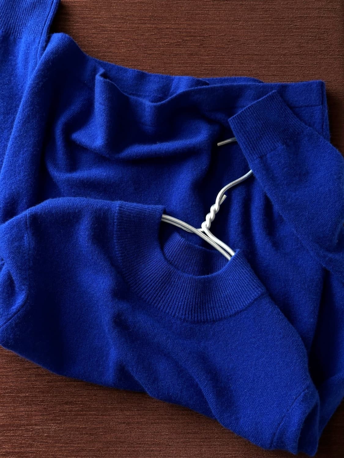 Pure cashmere design neck knit P/O 상품이미지1