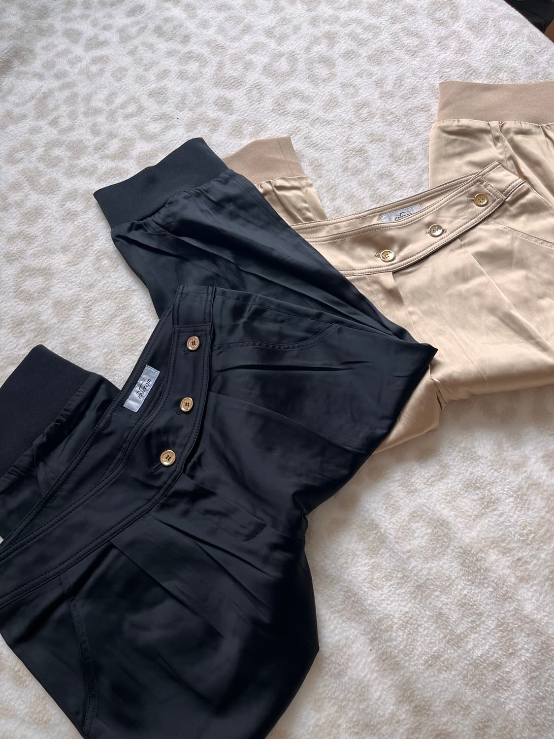3 button capri pants (2 colors) 상품이미지1