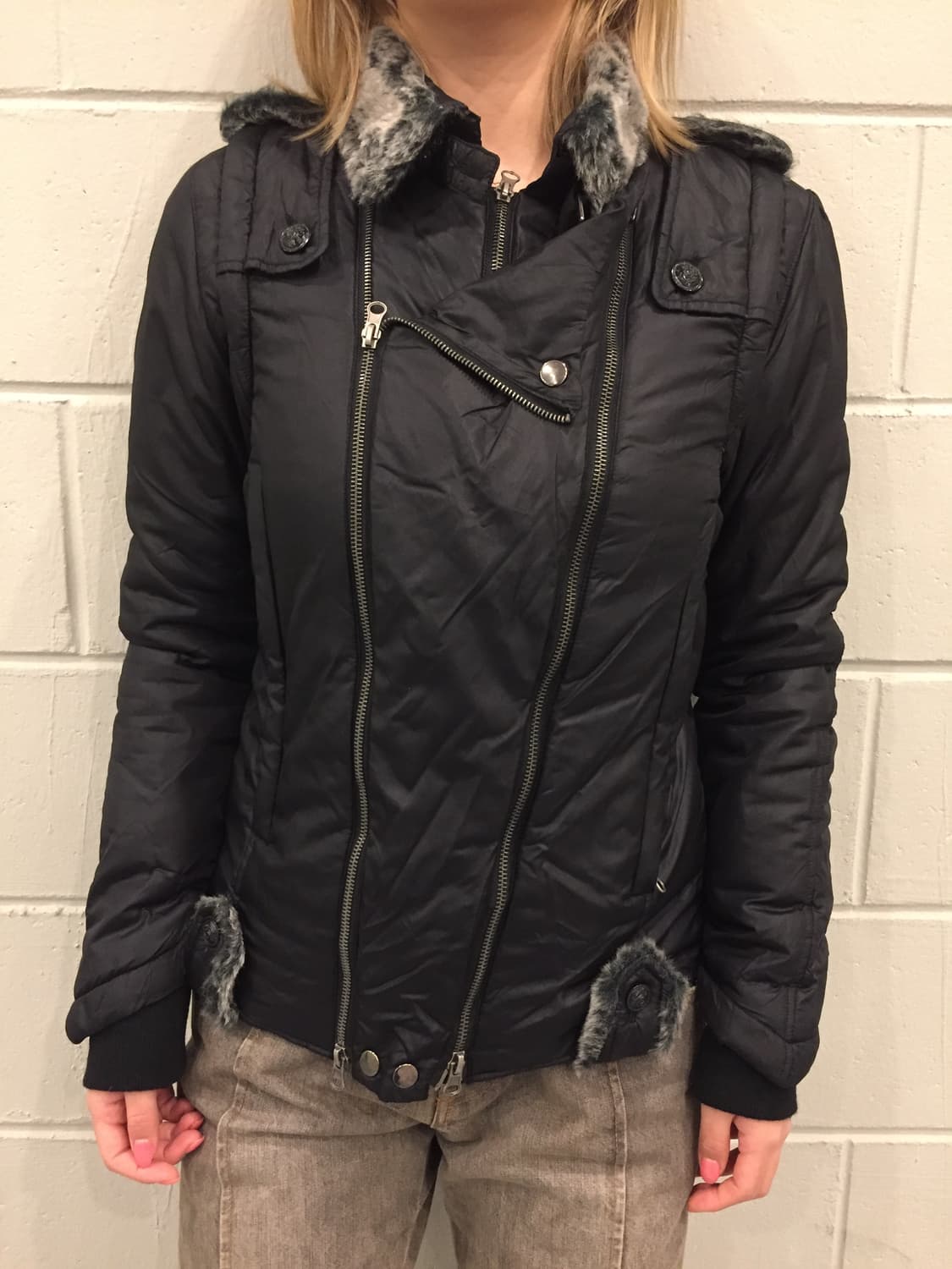 RUMOR 퀼팅 퍼 라이더 자켓 상품이미지2