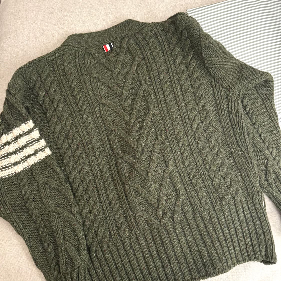 톰브라운 아란케이블 가디건 그린 상품이미지2