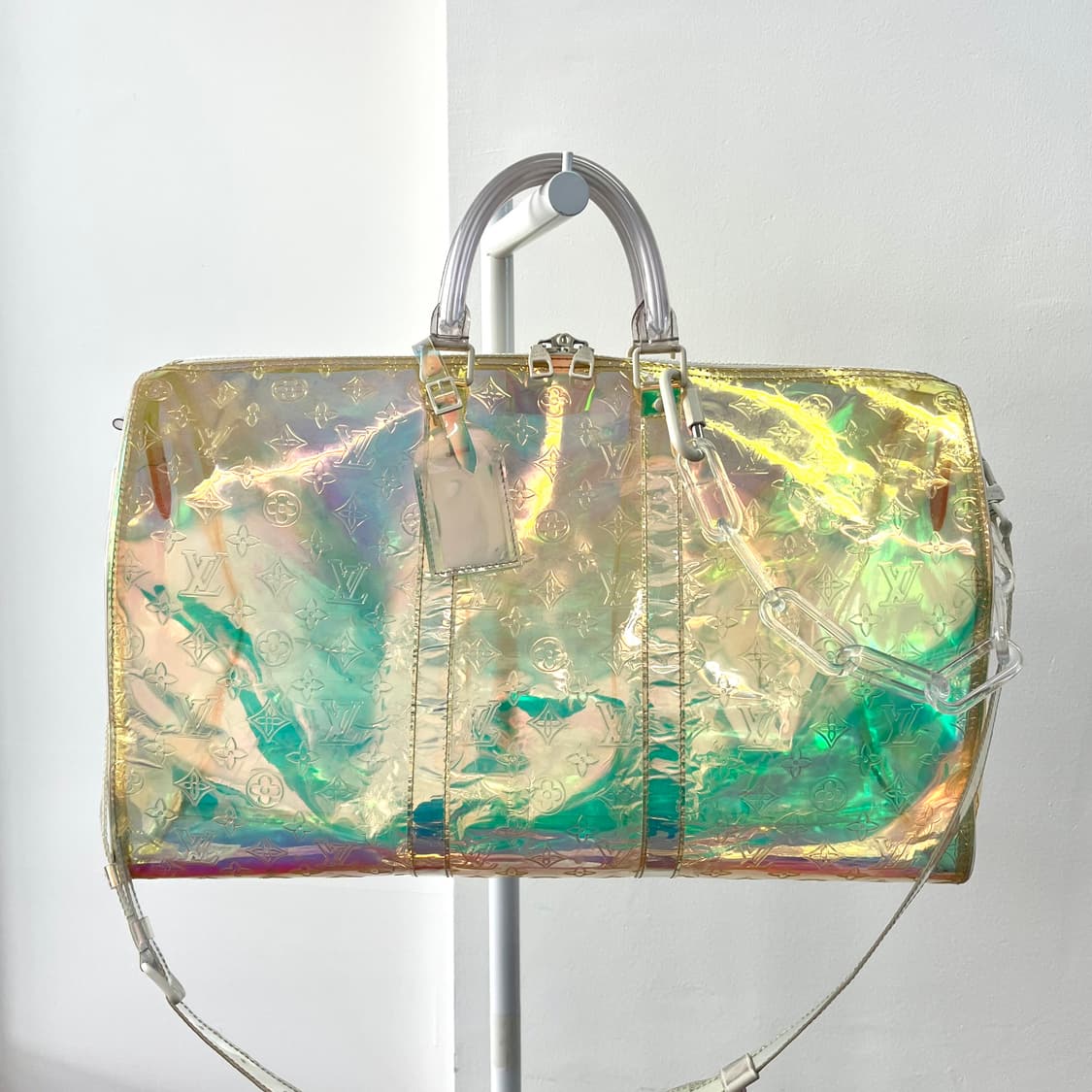 [한정판/정품] 루이비통 버질아블로 프리즘 반둘리에 키폴 50 가방 상품이미지2