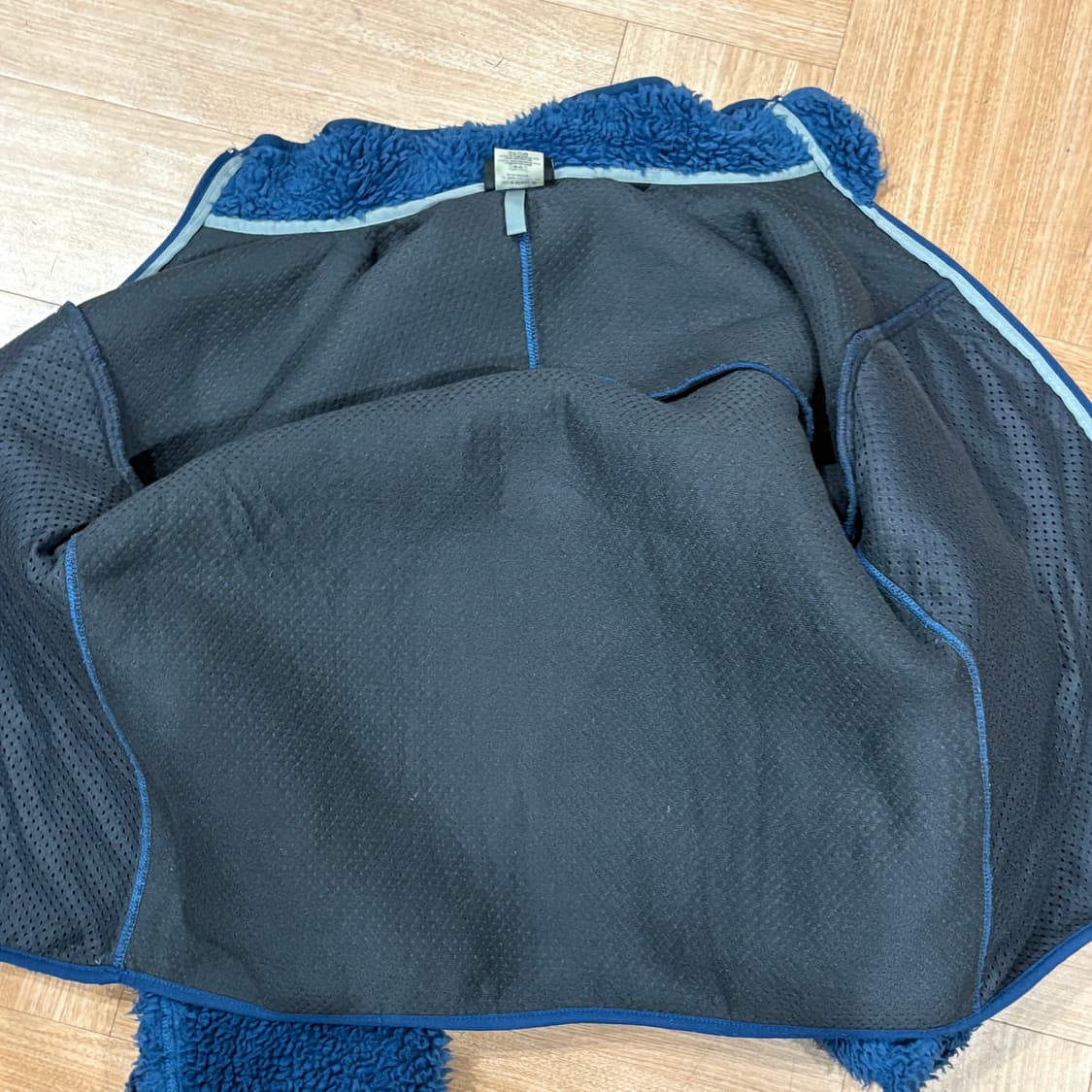 [M] USA 파타고니아 딥파일 후리스 가디건 자켓 네이비 플리스 상품이미지10