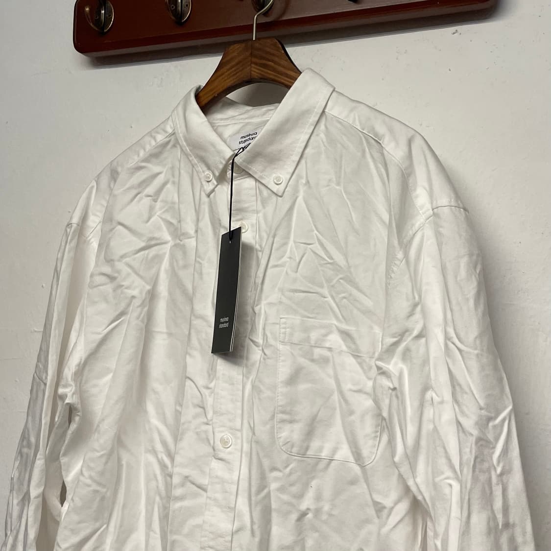 무탠다드 화이트 옥스포드 셔츠 상품이미지2