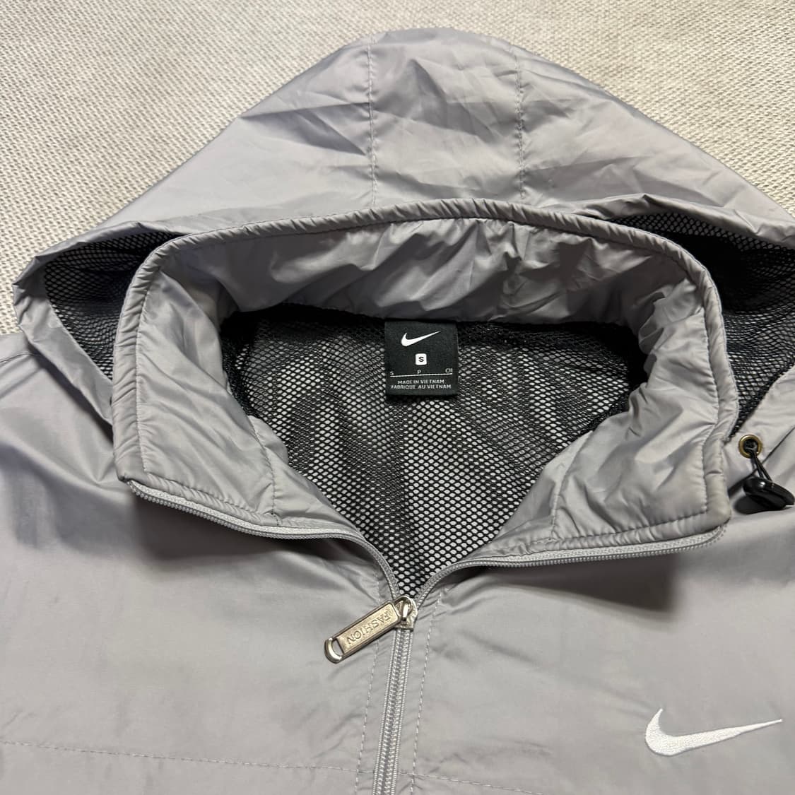 나이키 바람막이 후디 자켓 상품이미지2