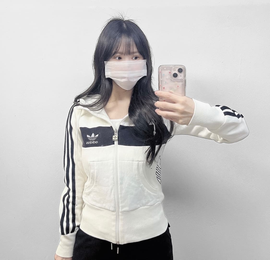 아디다스 불꽃 로고 후드집업 화이트 상품이미지1