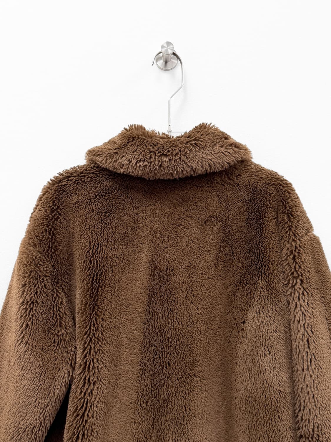 메종 키츠네 제니 브라운 퍼 자켓 상품이미지5