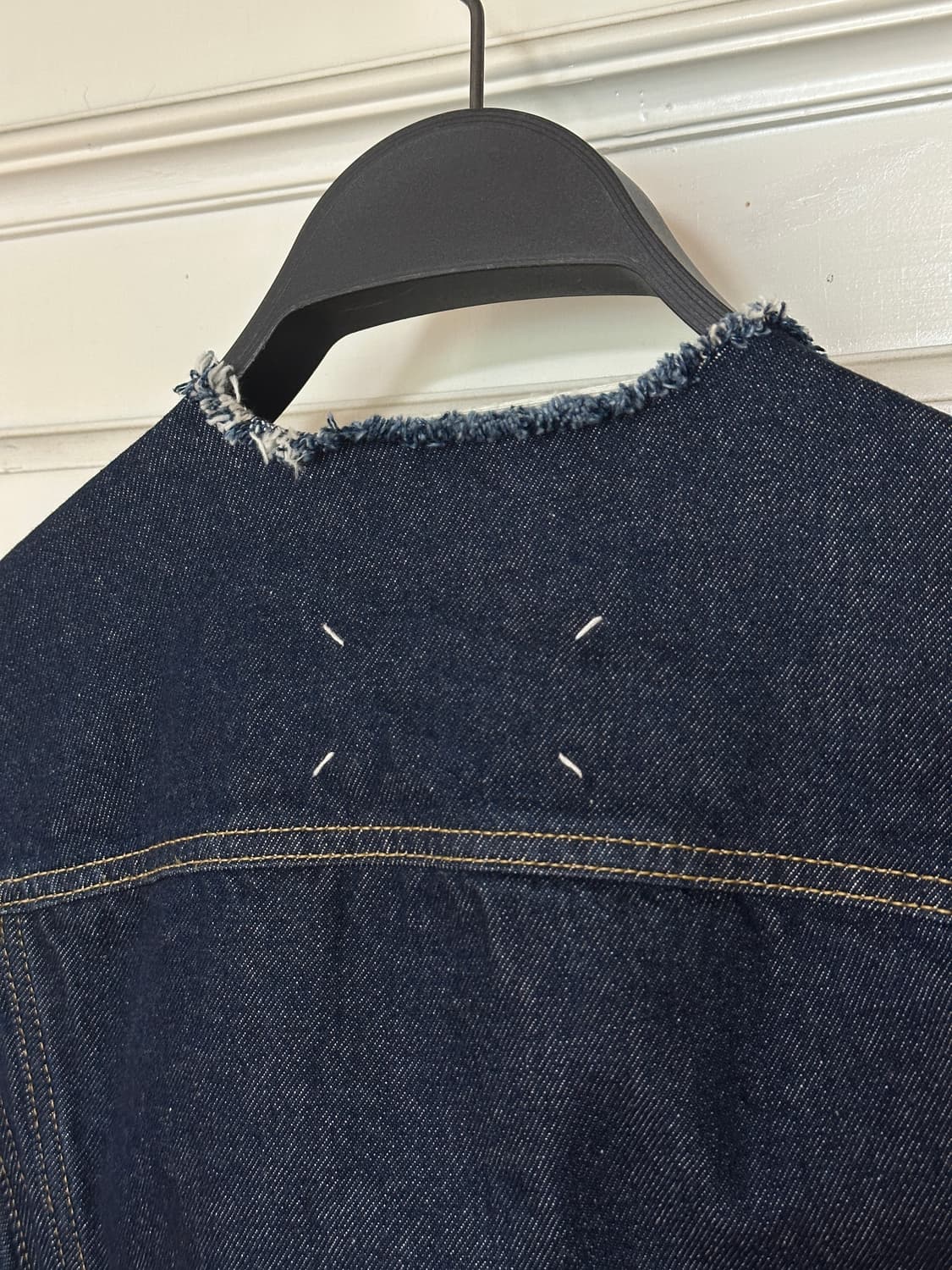 [새제품] 메종마르지엘라 여성 카라리스 데님자켓 EU38 상품이미지5