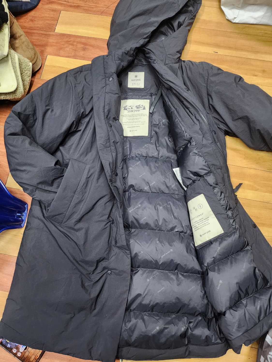 스노우피크 구스패딩 상품이미지1