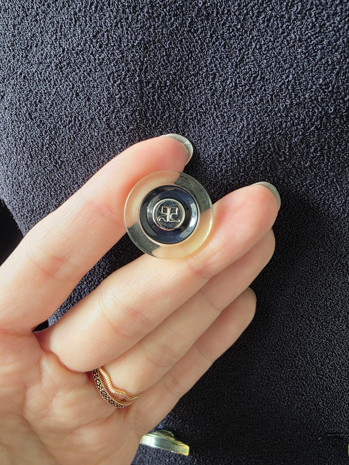 courreges 꾸레쥬 네이비 각인 더블 단추 셋업 상품이미지4