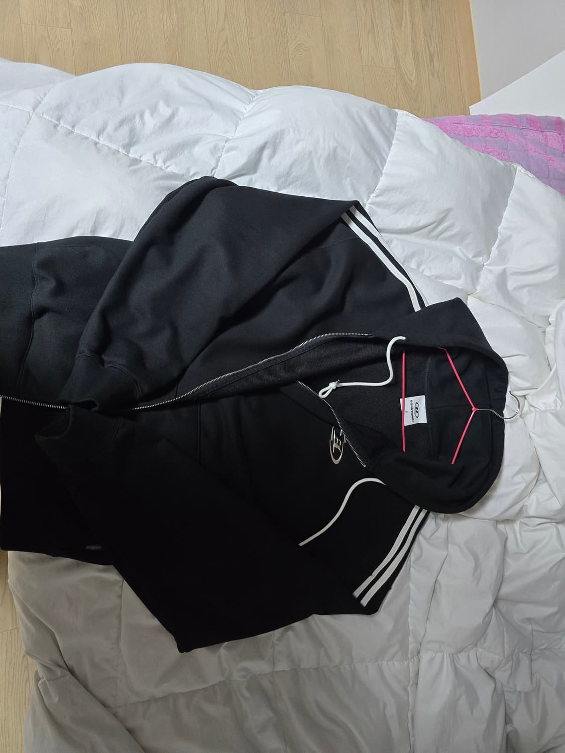 본투윈 트랙라인 후드집업 블랙 상품이미지2