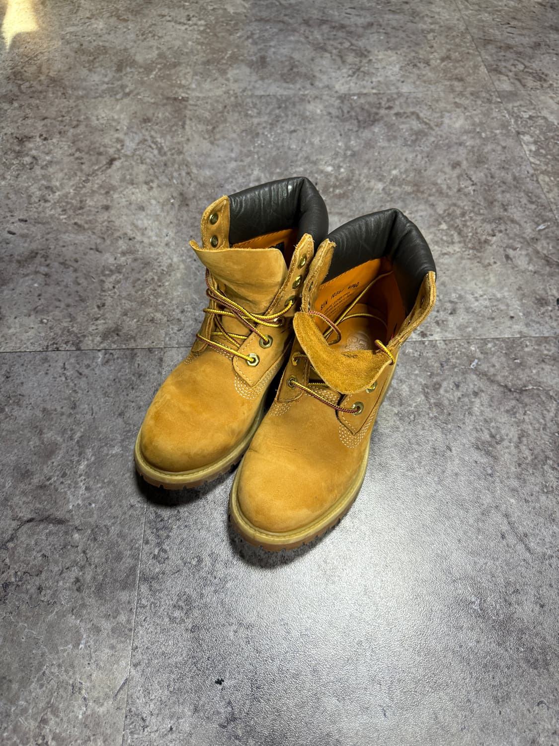 팀버랜드 6인치 프리미엄 225 상품이미지1